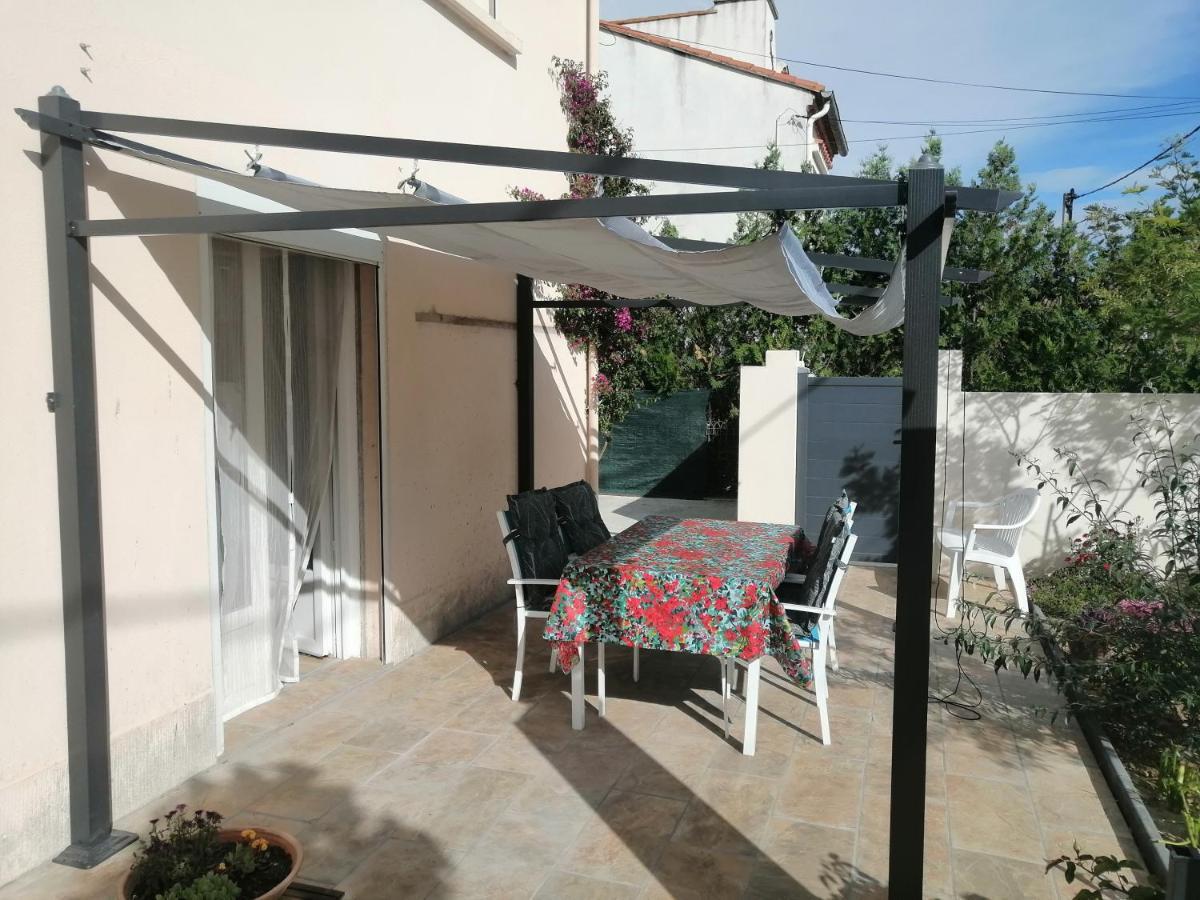 La Maison De 6Fran Appartement 2 Chaleureux Et Calme Ambiance Familiale Valros Exterior foto